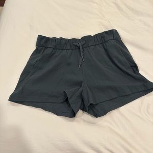 Lululemon on the fly shorts